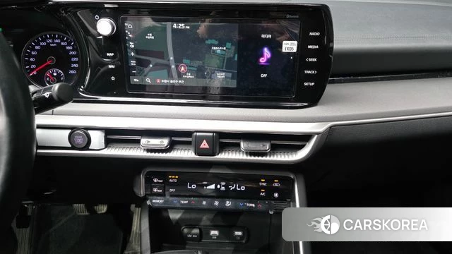 Kia K5 3rd generation 2023 Серый из Кореи, фото 4