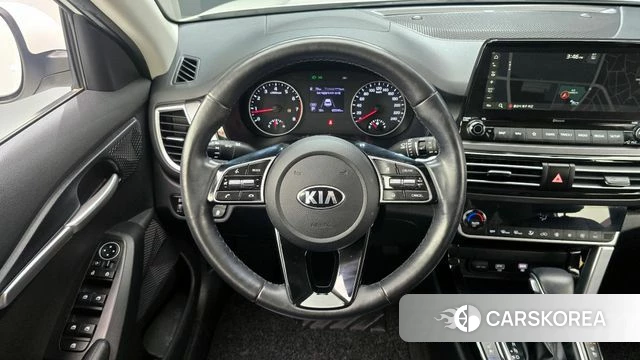 Kia Seltos 2020 Белый из Кореи, фото 4