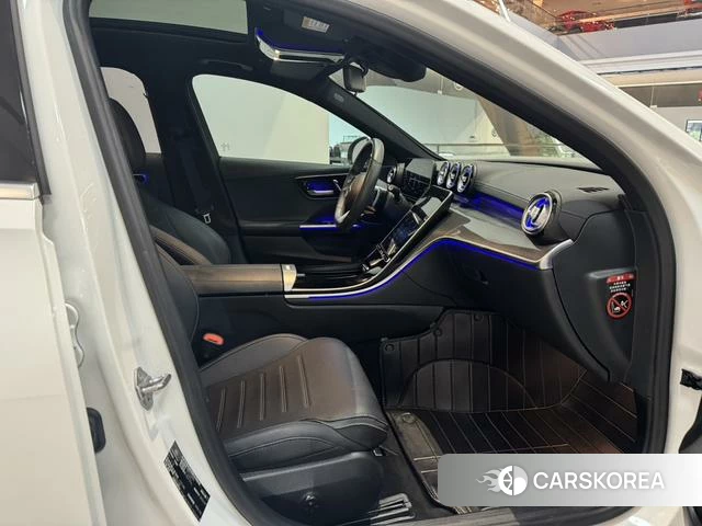 Mercedes-Benz Class C 2022 Белый из Китая, фото 4