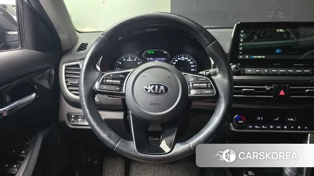 Kia Seltos 2020 Серый из Кореи, фото 4