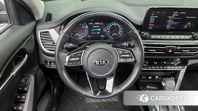 Kia Seltos 2020 Серый из Кореи, фото 4