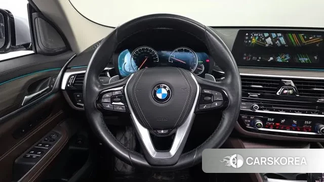 BMW 6 Series GT (G32) 2018 Серебристо-серый из Кореи, фото 4