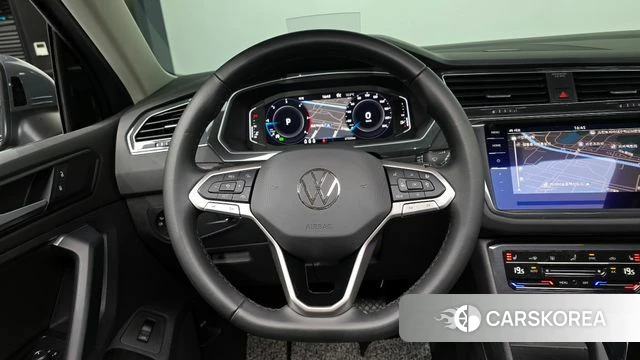 Volkswagen Tiguan second Generation 2023 Серый из Кореи, фото 4