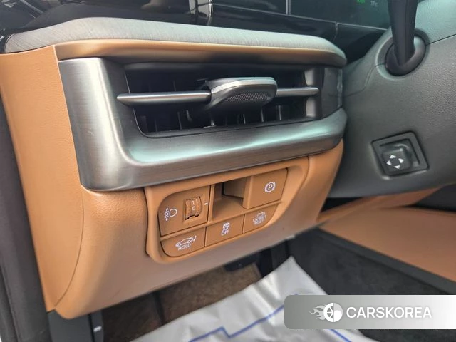 Hyundai Grandeur Hybrid (GN7) 2023 Белый из Кореи, фото 4
