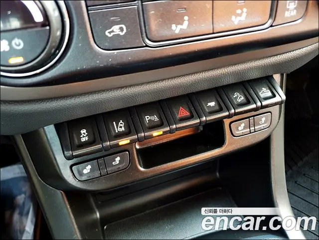 Chevrolet (GM Daewoo) Real New Colorado 2020 Красный из Кореи, фото 4