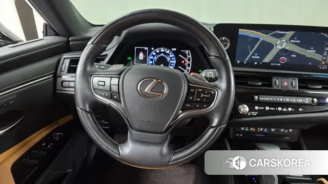 Lexus ES300h 7th generation 2022 Серый из Кореи, фото 4