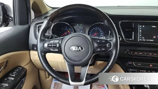 Kia The New Carnival 2018 Черный из Кореи, фото 4