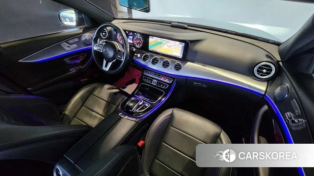 Mercedes-Benz E-Class W213 2019 Черный из Кореи, фото 4