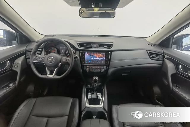 Nissan Qijun 2024 Черный из Китая, фото 4