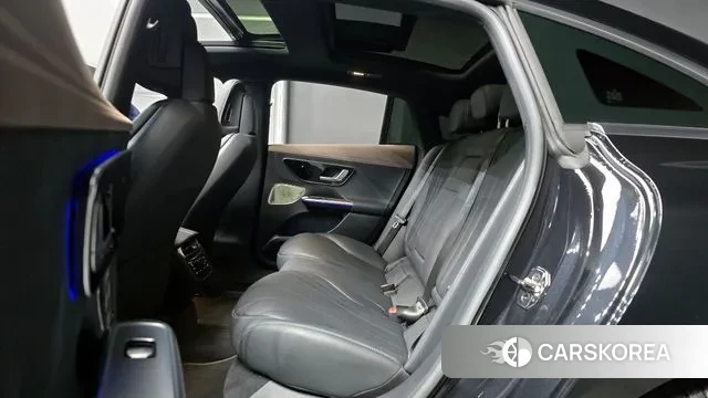 Mercedes-Benz EQE V295 2023 Черный из Кореи, фото 4