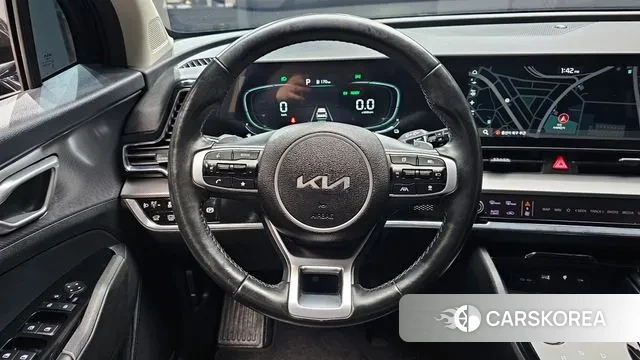 Kia Sportage 5th Generation Hybrid 2022 Черный из Кореи, фото 4