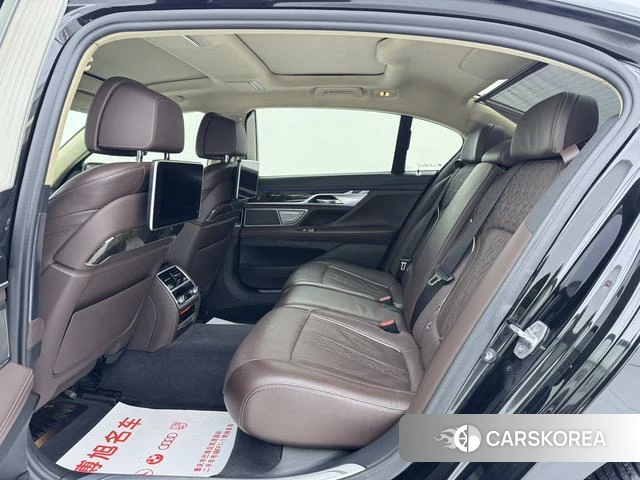 BMW 7 series 2018 Черный из Китая, фото 4