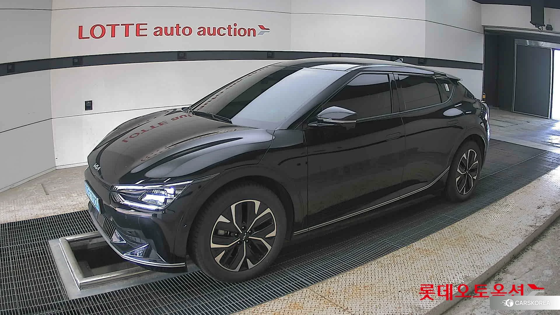Kia EV6 2022 Черный из Кореи, фото 4