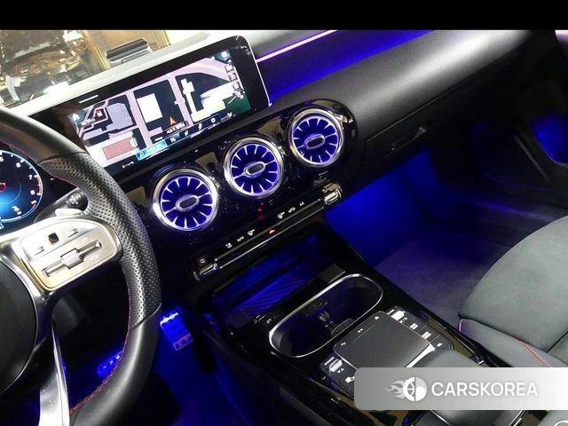 Mercedes-Benz A-Class W177 2020 Белый из Кореи, фото 4