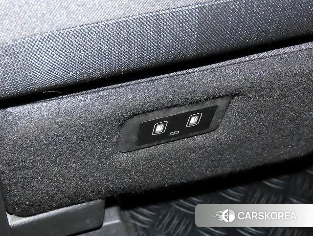Hyundai Staria 2021 Белый из Кореи, фото 4