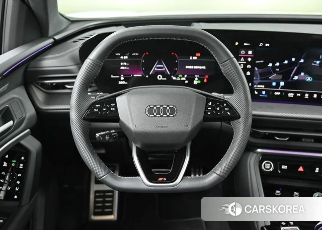 Audi Q5 (80A) 2025 Белый из Кореи, фото 4