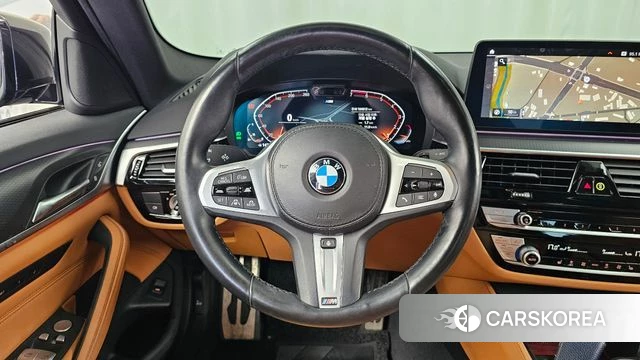 BMW 5 Series (G30) 2021 Черный из Кореи, фото 4