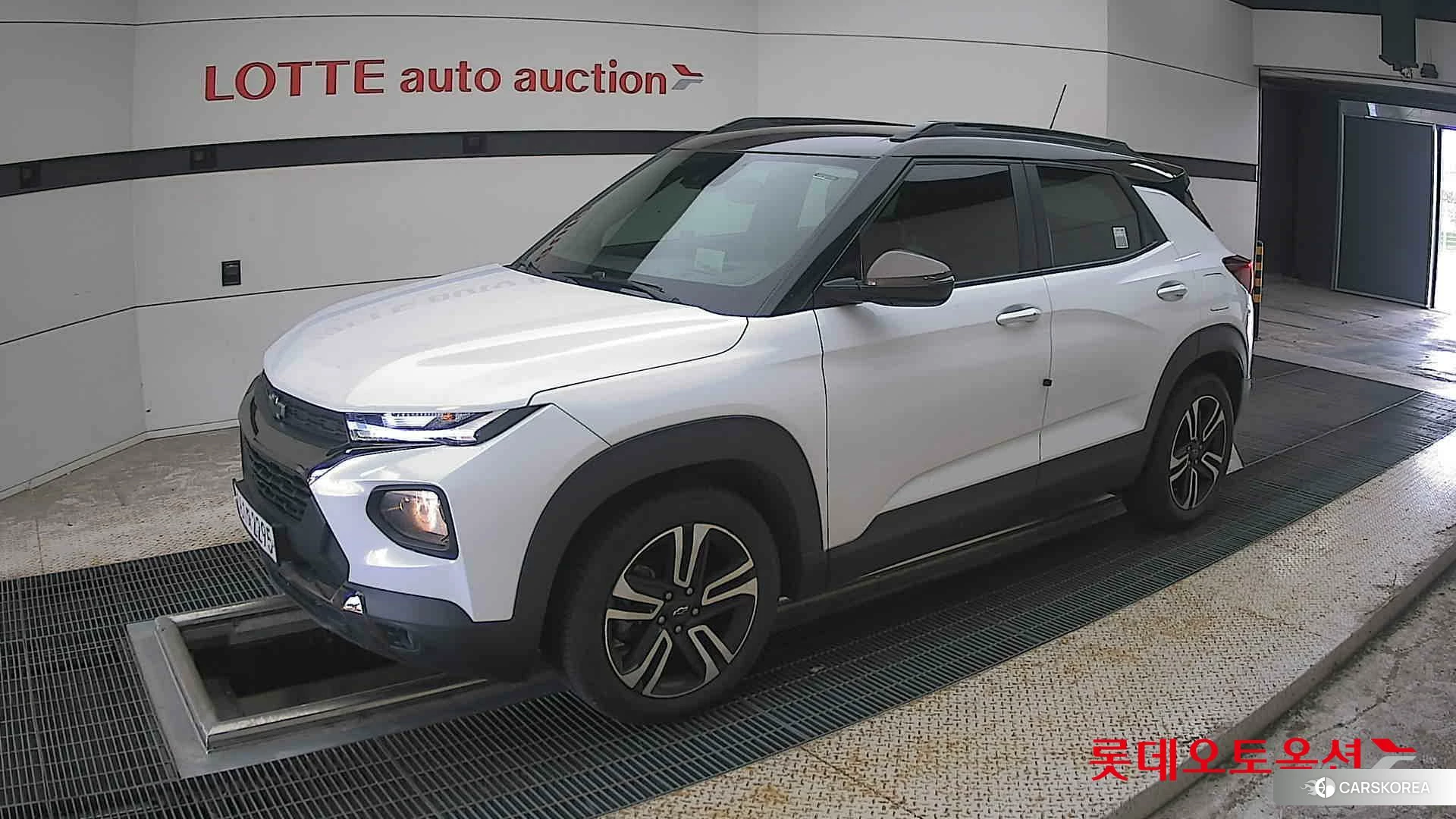 Korea G M TrailBlazer 1.35 Turbo FWD 2022 Белый из Кореи, фото 4
