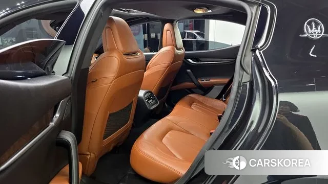 Maserati Ghibli 2018 Черный из Кореи, фото 4