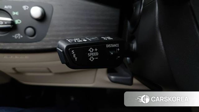 Audi A4 (B9) 2023 Белый из Кореи, фото 4