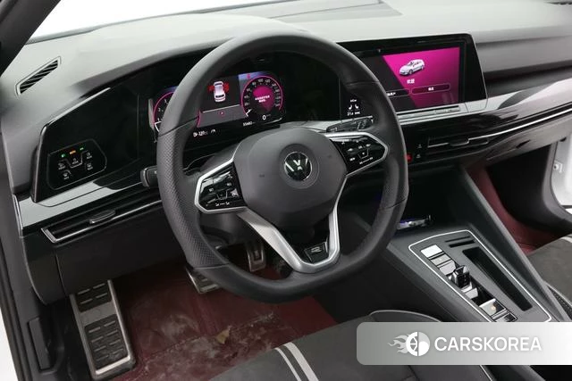 Volkswagen Golf 2023 Белый из Китая, фото 4