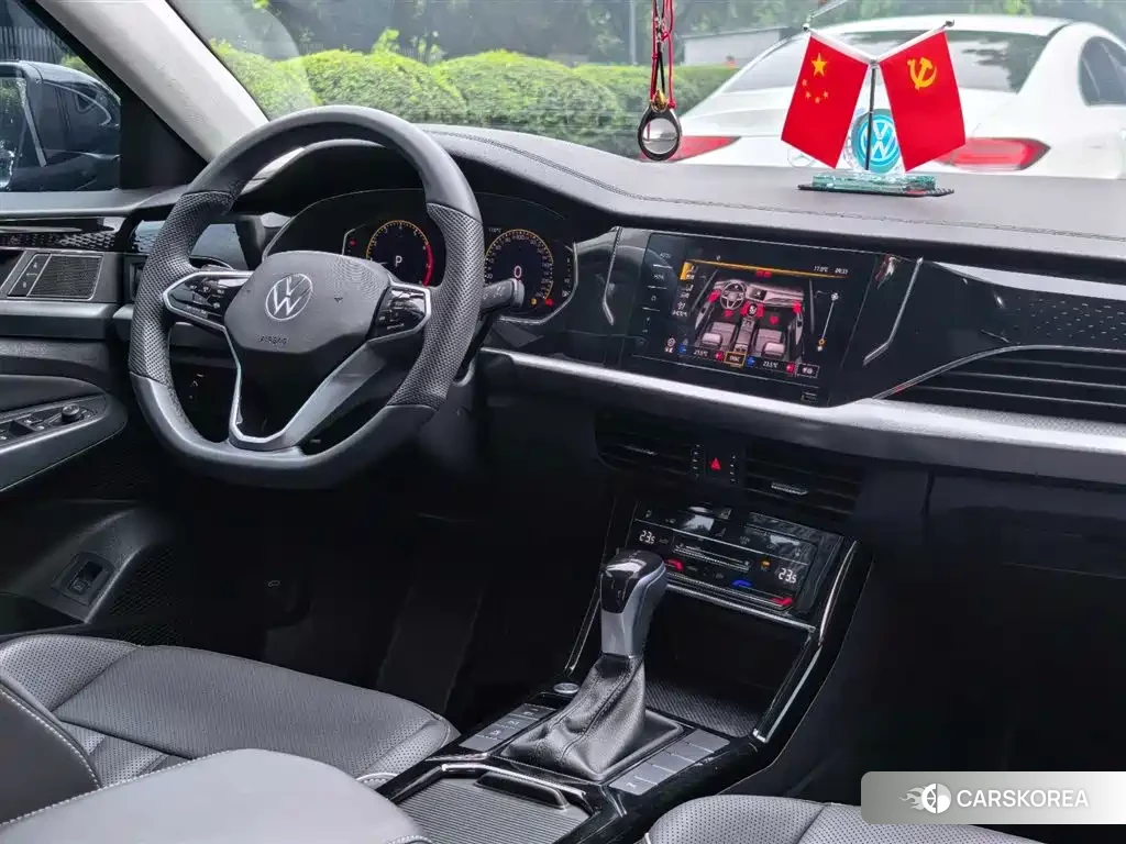 Volkswagen Passat 2024 Черный из Китая, фото 4