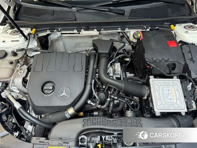 Mercedes-Benz Class A 2021 Белый из Китая, фото 4