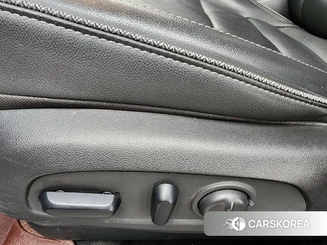 Chevrolet (GM Daewoo) Trailblazer 2020 Белый из Кореи, фото 4