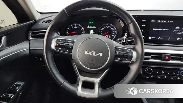 Kia K5 3rd generation 2022 Черный из Кореи, фото 4