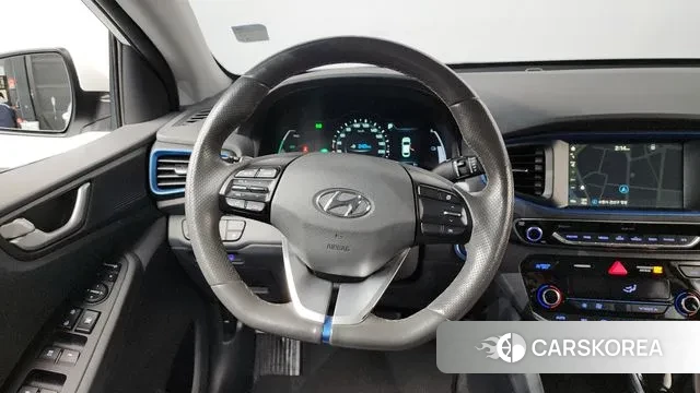 Hyundai Ionic Hybrid 2018 Белый из Кореи, фото 4