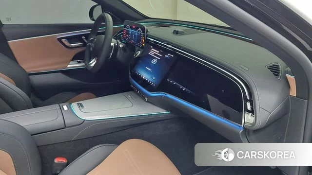 Mercedes-Benz E-Class W214 2025 Черный из Кореи, фото 4