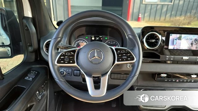 Mercedes-Benz Sprinter 2024 Белый из Кореи, фото 4