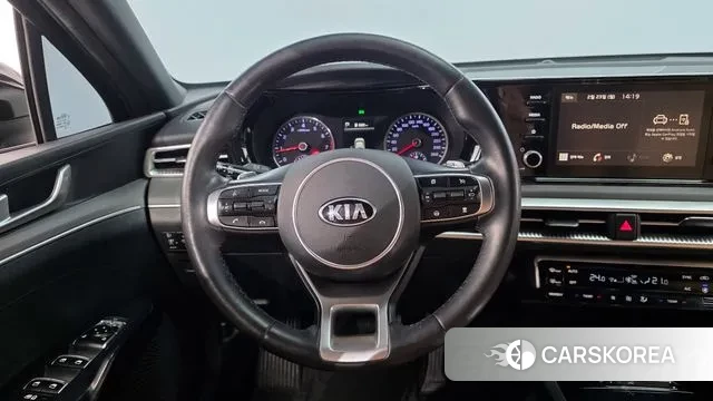 Kia K5 3rd generation 2021 Черный из Кореи, фото 4