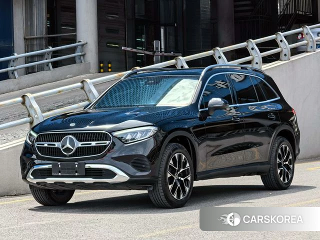 Mercedes-Benz GLC 2024 Черный из Китая, фото 4