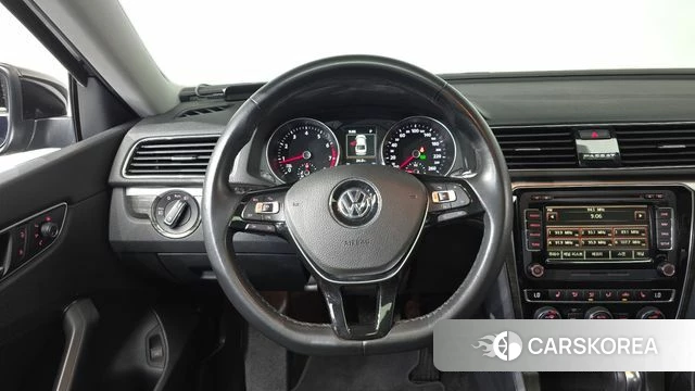 Volkswagen The New Passat 2018 Черный из Кореи, фото 4