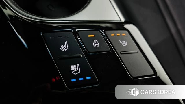 Kia K8 2023 Серебристо-серый из Кореи, фото 4