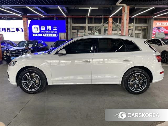 Audi Q5L 2020 Белый из Китая, фото 4