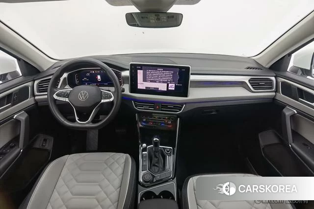 Volkswagen Tanyue 2023 Белый из Китая, фото 4