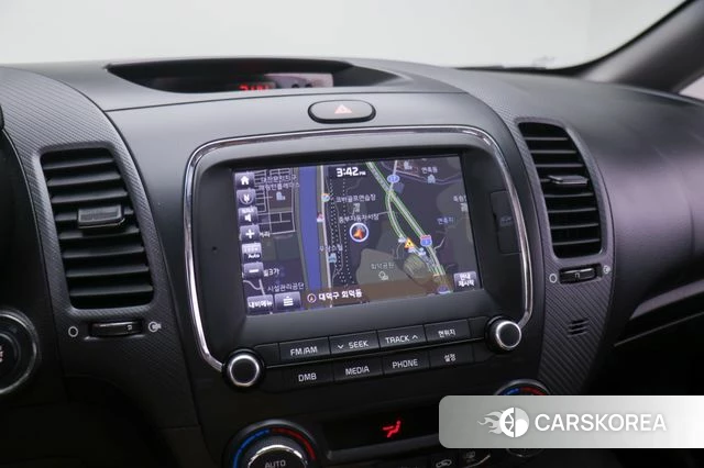 Kia The New K3 2018 Белый из Кореи, фото 4