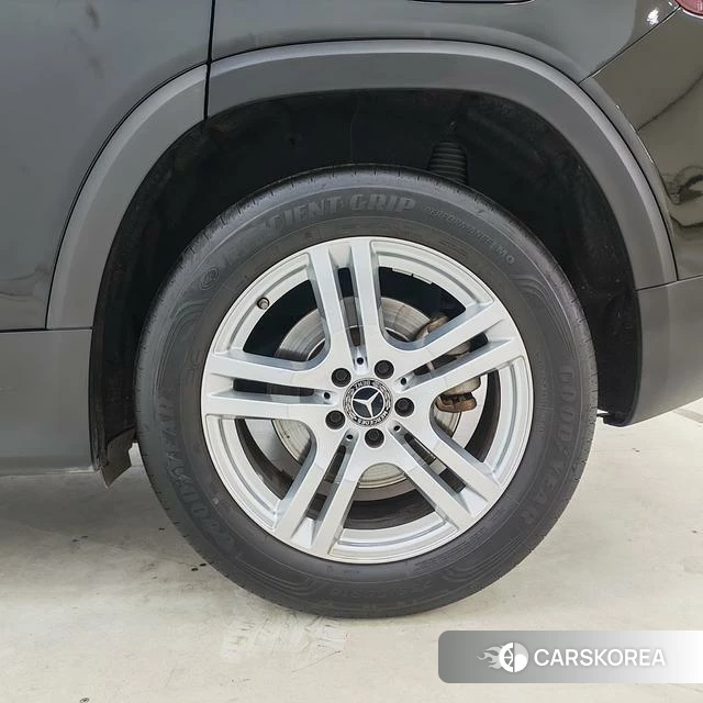 Mercedes-Benz GLB 2022 Черный из Китая, фото 4