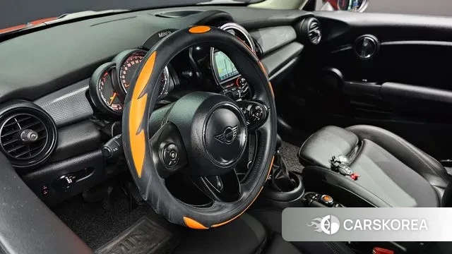 Mini Cooper 2019 Оранжевый из Кореи, фото 4