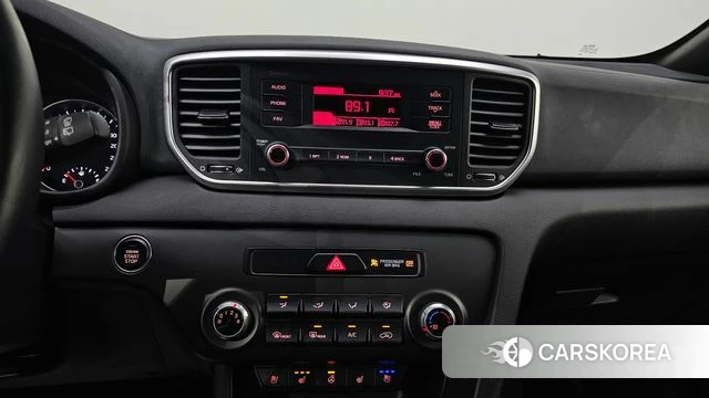 Kia Sportage The Bold 2019 Белый из Кореи, фото 4