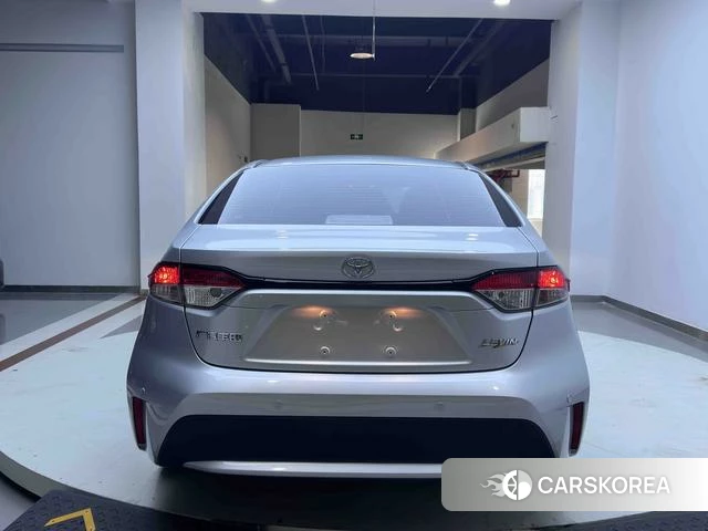 Toyota Lei Ling 2022 Серебристо-серый из Китая, фото 4