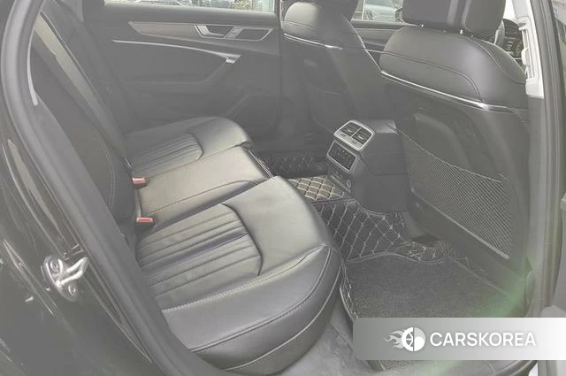 Audi A6L 2023 Черный из Китая, фото 4