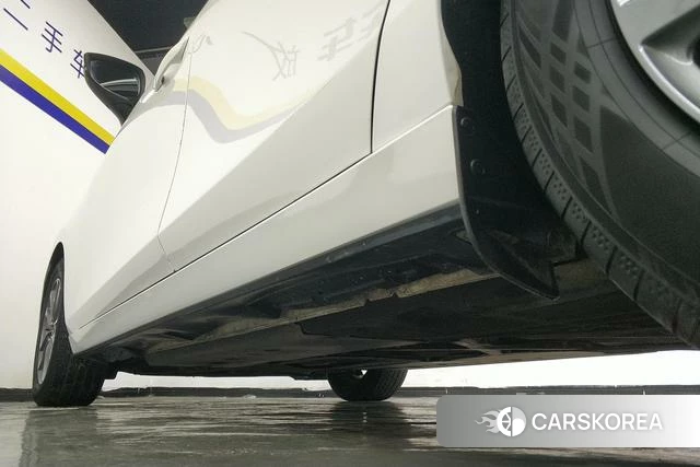Mazda 3 Angkesaila 2022 Белый из Китая, фото 4