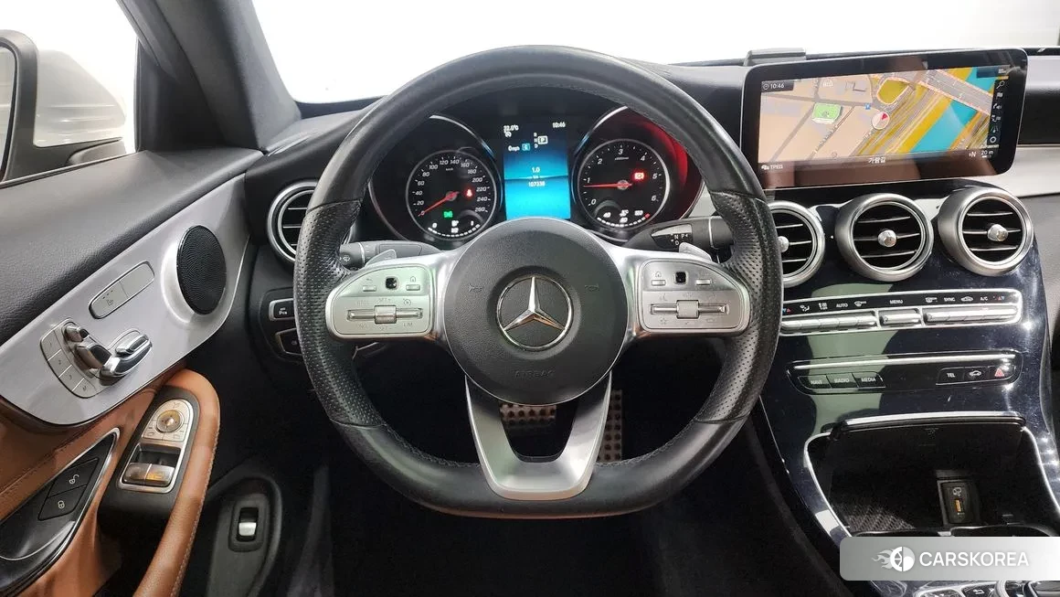 Mercedes-Benz C-Class W205 2019 Серебряный из Кореи, фото 4