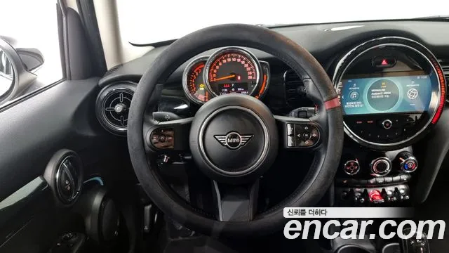 Mini Cooper 2022 Белый из Кореи, фото 4