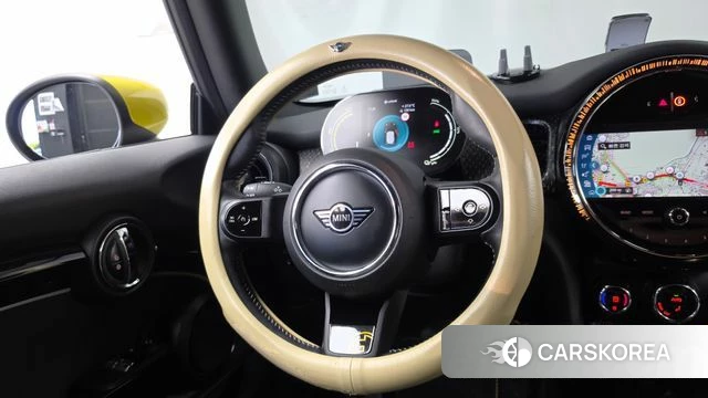 Mini Cooper Electric 2022 Серебристо-серый из Кореи, фото 4