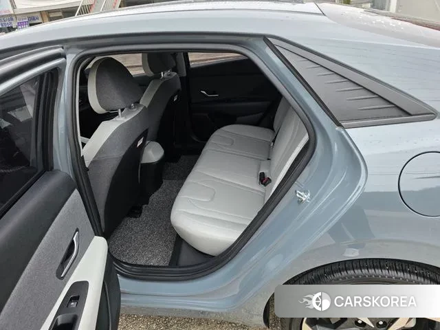 Hyundai Avante (CN7) 2020 Серебристо-серый из Кореи, фото 4