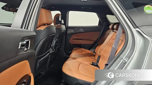 Kia Sportage 5th Generation 2023 Серебристо-серый из Кореи, фото 4